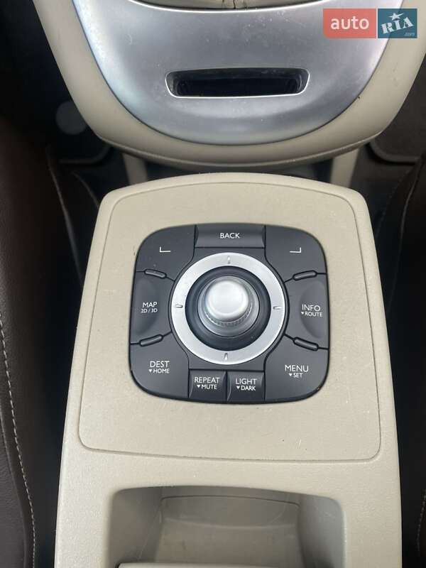Минивэн Renault Scenic 2010 в Луцке