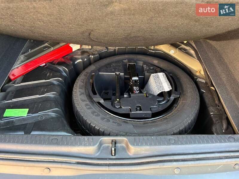 Минивэн Renault Scenic 2007 в Ковеле
