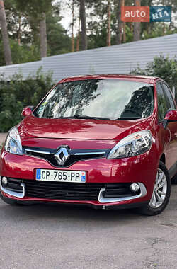 Минивэн Renault Scenic 2013 в 