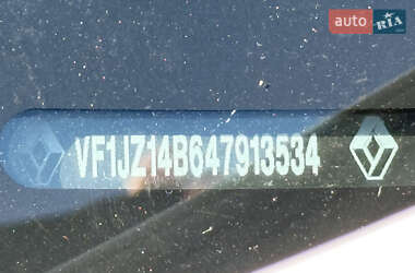 Минивэн Renault Scenic 2012 в 