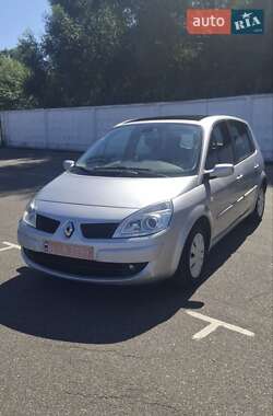 Минивэн Renault Scenic 2008 в 