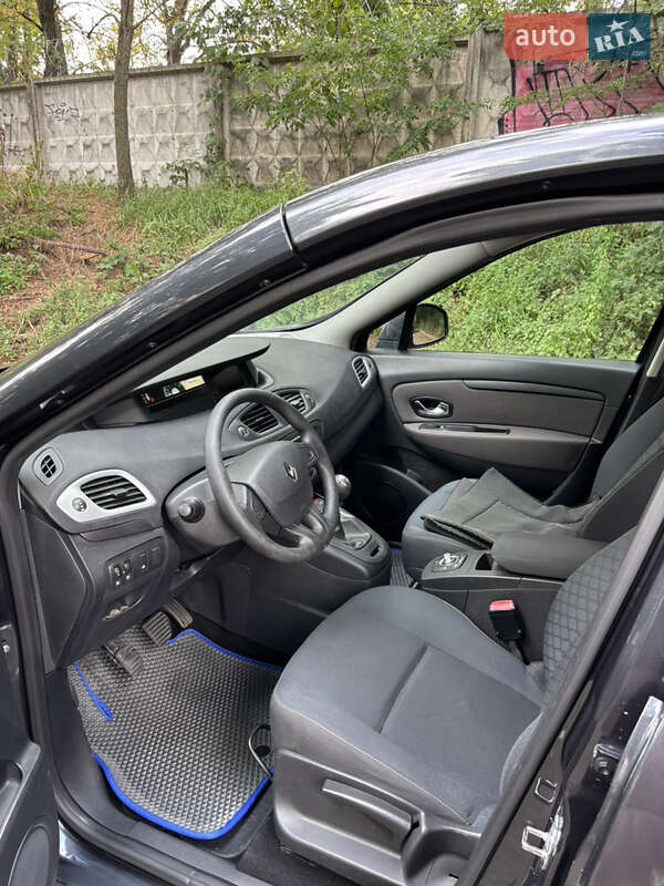 Минивэн Renault Scenic 2010 в Дубно фото 10 Минивэн Renault Scenic 2010 в Дубно