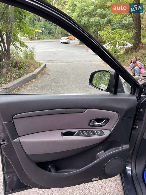 Минивэн Renault Scenic 2010 в Дубно фото 11 Минивэн Renault Scenic 2010 в Дубно