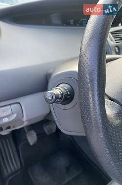 Минивэн Renault Scenic 2007 в 
