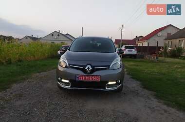 Минивэн Renault Scenic 2014 в 