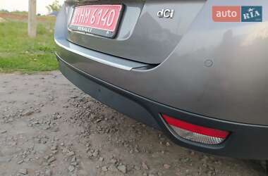 Минивэн Renault Scenic 2014 в 