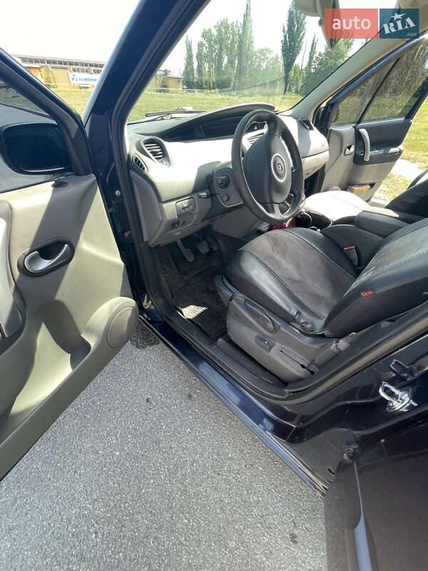 Минивэн Renault Scenic 2008 в Каменец-Подольском фото 21 Минивэн Renault Scenic 2008 в Каменец-Подольском