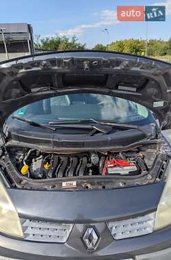 Минивэн Renault Scenic 2005 в 