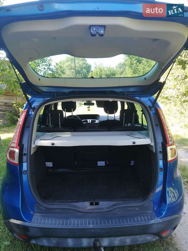 Минивэн Renault Scenic 2009 в Нежине