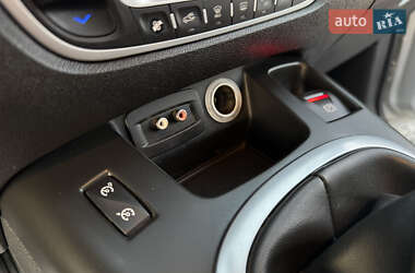 Минивэн Renault Scenic 2010 в 