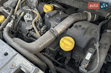 Минивэн Renault Scenic 2010 в 