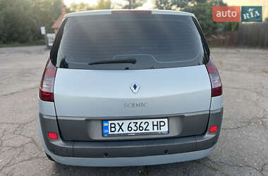 Минивэн Renault Scenic 2003 в 