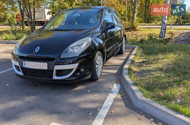 Мінівен Renault Scenic 2011 в Чернігові