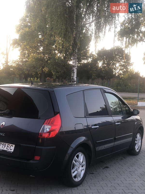 Минивэн Renault Scenic 2008 в Черновцах