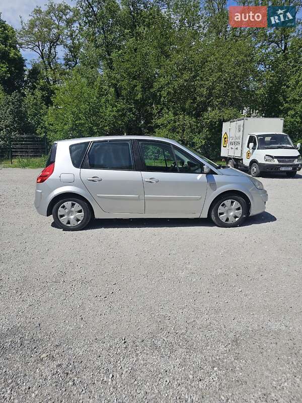 Минивэн Renault Scenic 2008 в Каменском