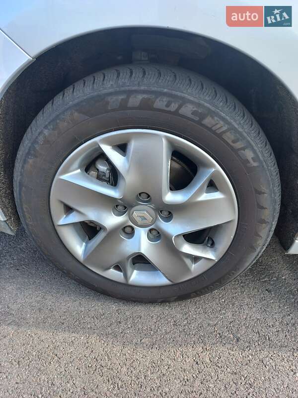 Минивэн Renault Scenic 2011 в Ровно фото 21 Минивэн Renault Scenic 2011 в Ровно