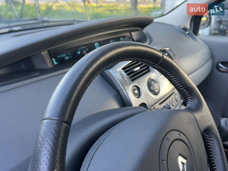 Минивэн Renault Scenic 2006 в Виннице