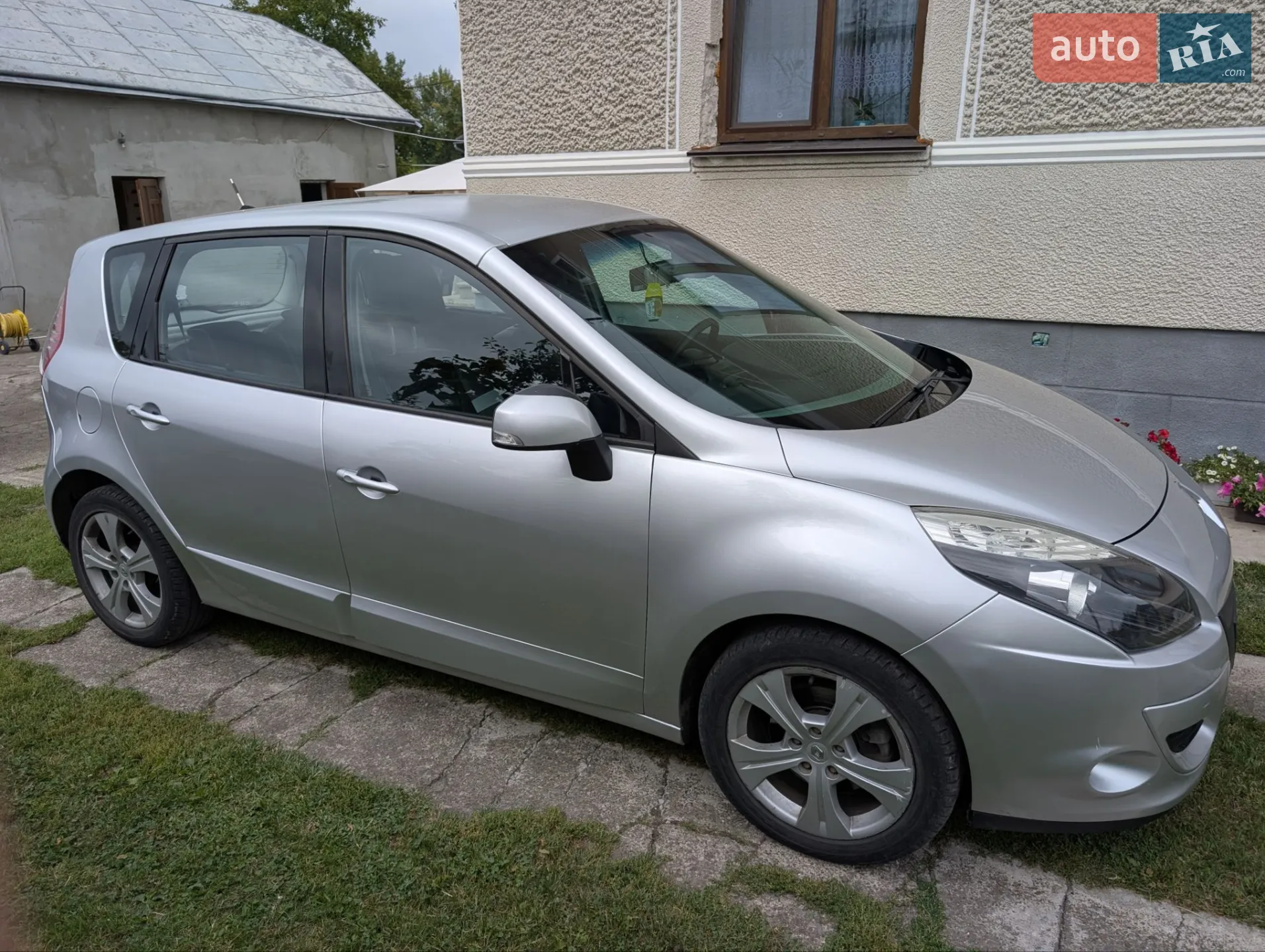 2011 Renault Scenic - мініатюра 10