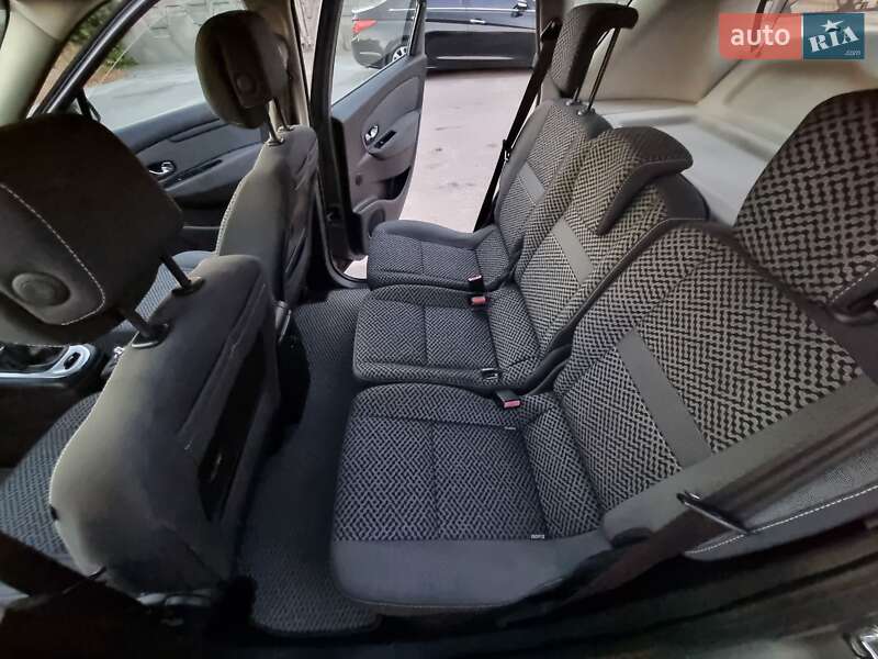 Минивэн Renault Scenic 2011 в Днепре