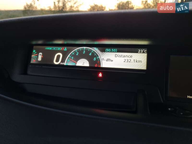 Минивэн Renault Scenic 2011 в Днепре