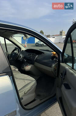 Минивэн Renault Scenic 2006 в 