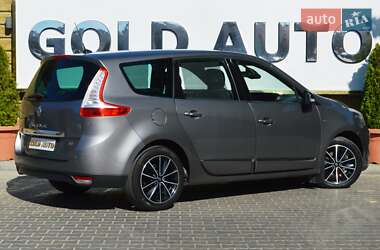 Минивэн Renault Scenic 2013 в 