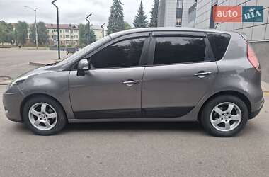 Минивэн Renault Scenic 2010 в Чернигове