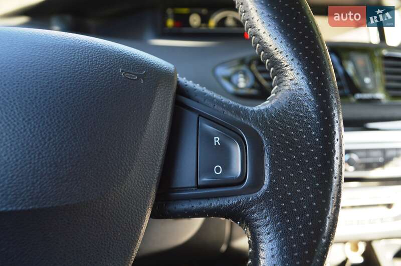 Минивэн Renault Scenic 2013 в Одессе