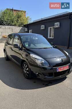 Минивэн Renault Scenic 2010 в Днепре