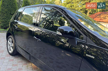 Минивэн Renault Scenic 2013 в 