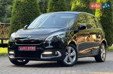 Минивэн Renault Scenic 2013 в 