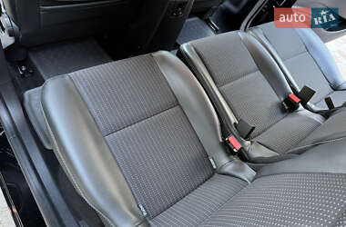 Минивэн Renault Scenic 2013 в 