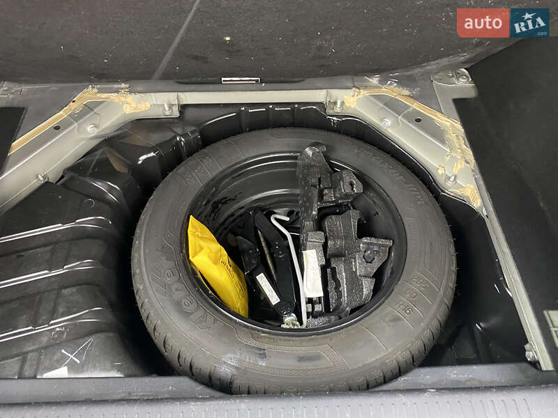 Минивэн Renault Scenic 2016 в Виннице