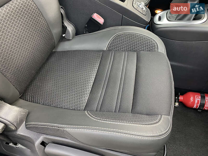 Минивэн Renault Scenic 2016 в Виннице