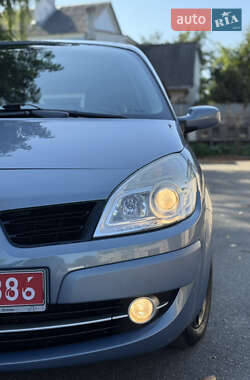 Минивэн Renault Scenic 2007 в 