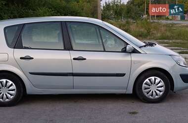 Минивэн Renault Scenic 2005 в 