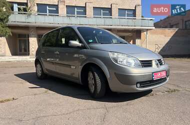 Минивэн Renault Scenic 2005 в 