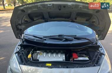 Минивэн Renault Scenic 2005 в 