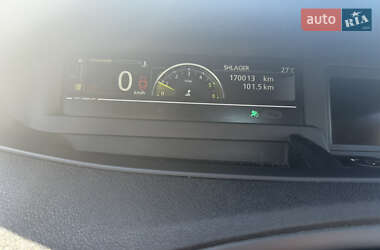 Минивэн Renault Scenic 2015 в 