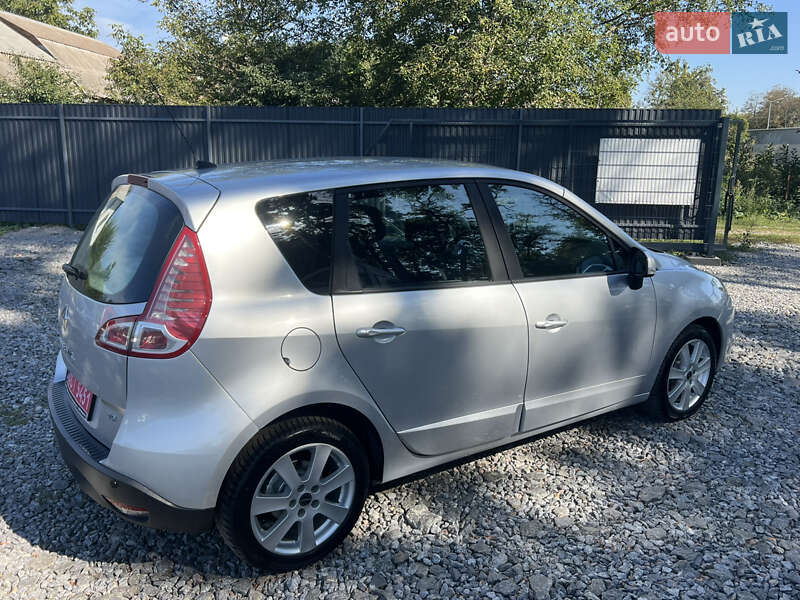Минивэн Renault Scenic 2009 в Виннице