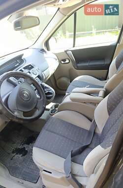 Минивэн Renault Scenic 2003 в 