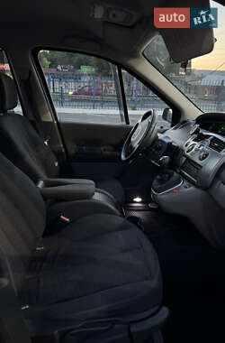 Минивэн Renault Scenic 2008 в 