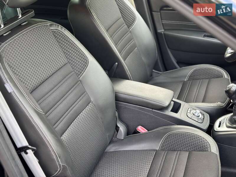 Мінівен Renault Scenic 2014 в Києві фото 28 Мінівен Renault Scenic 2014 в Києві