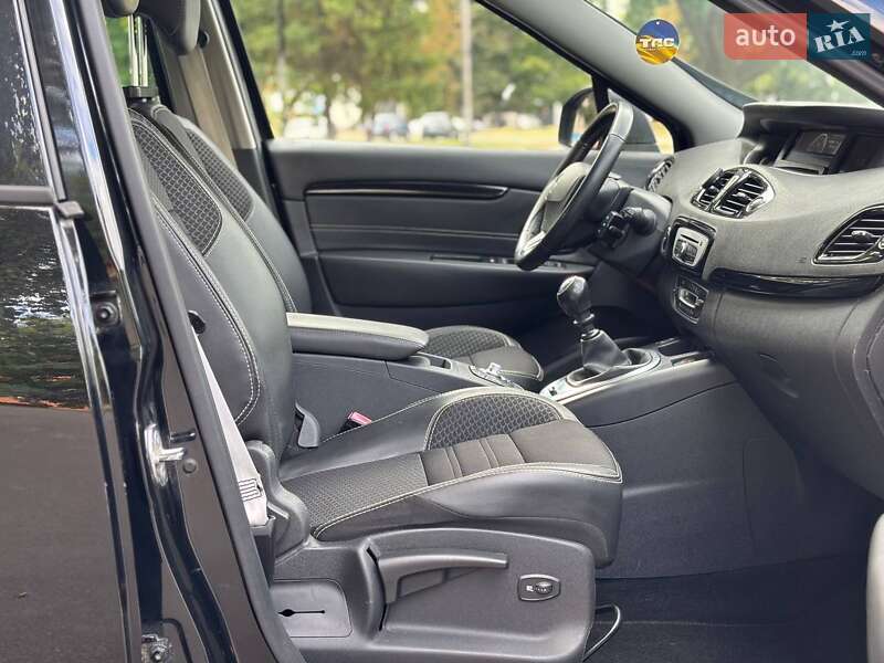 Мінівен Renault Scenic 2014 в Києві фото 36 Мінівен Renault Scenic 2014 в Києві