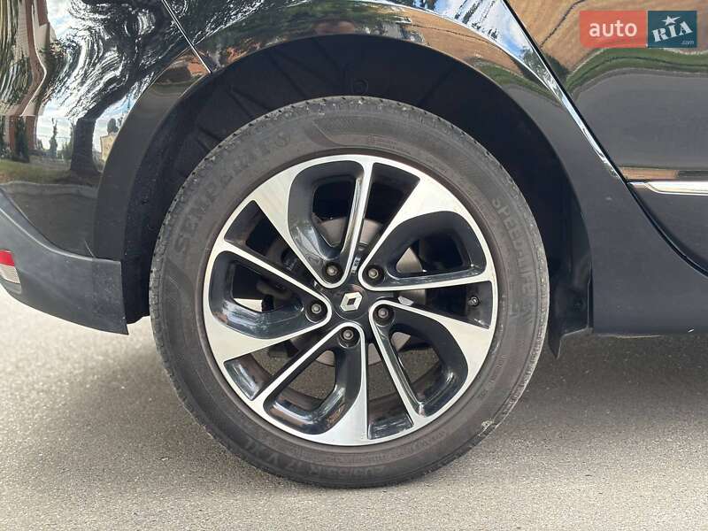 Мінівен Renault Scenic 2014 в Києві фото 66 Мінівен Renault Scenic 2014 в Києві