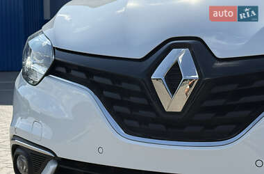 Минивэн Renault Scenic 2019 в 