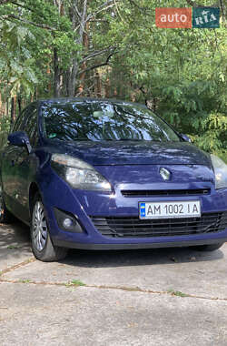 Минивэн Renault Scenic 2009 в Радомышле