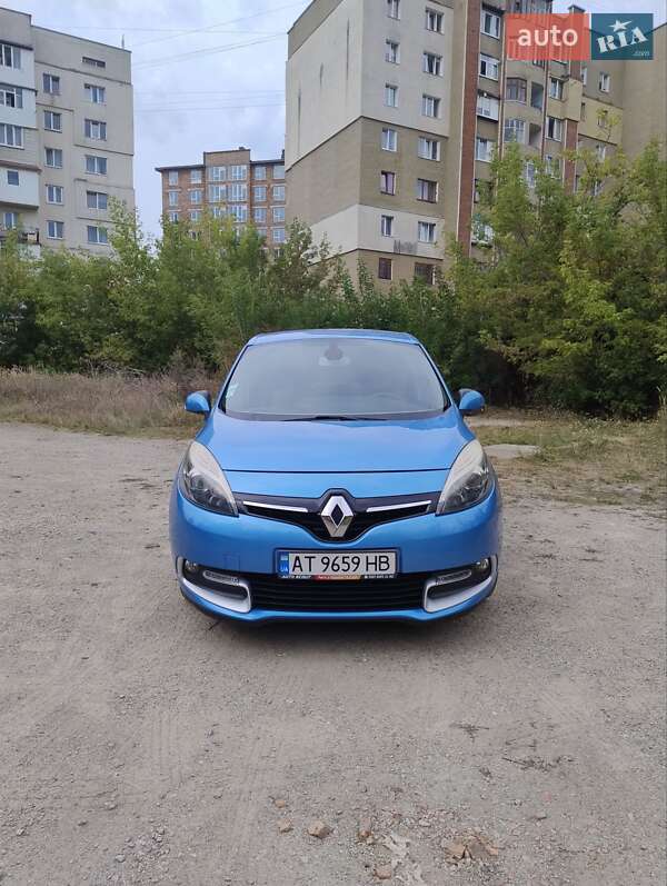 Мінівен Renault Scenic 2013 в 
