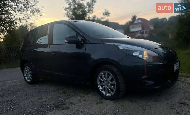Минивэн Renault Scenic 2010 в Хмельницком