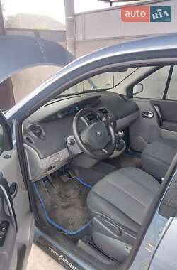 Минивэн Renault Scenic 2006 в Кропивницком